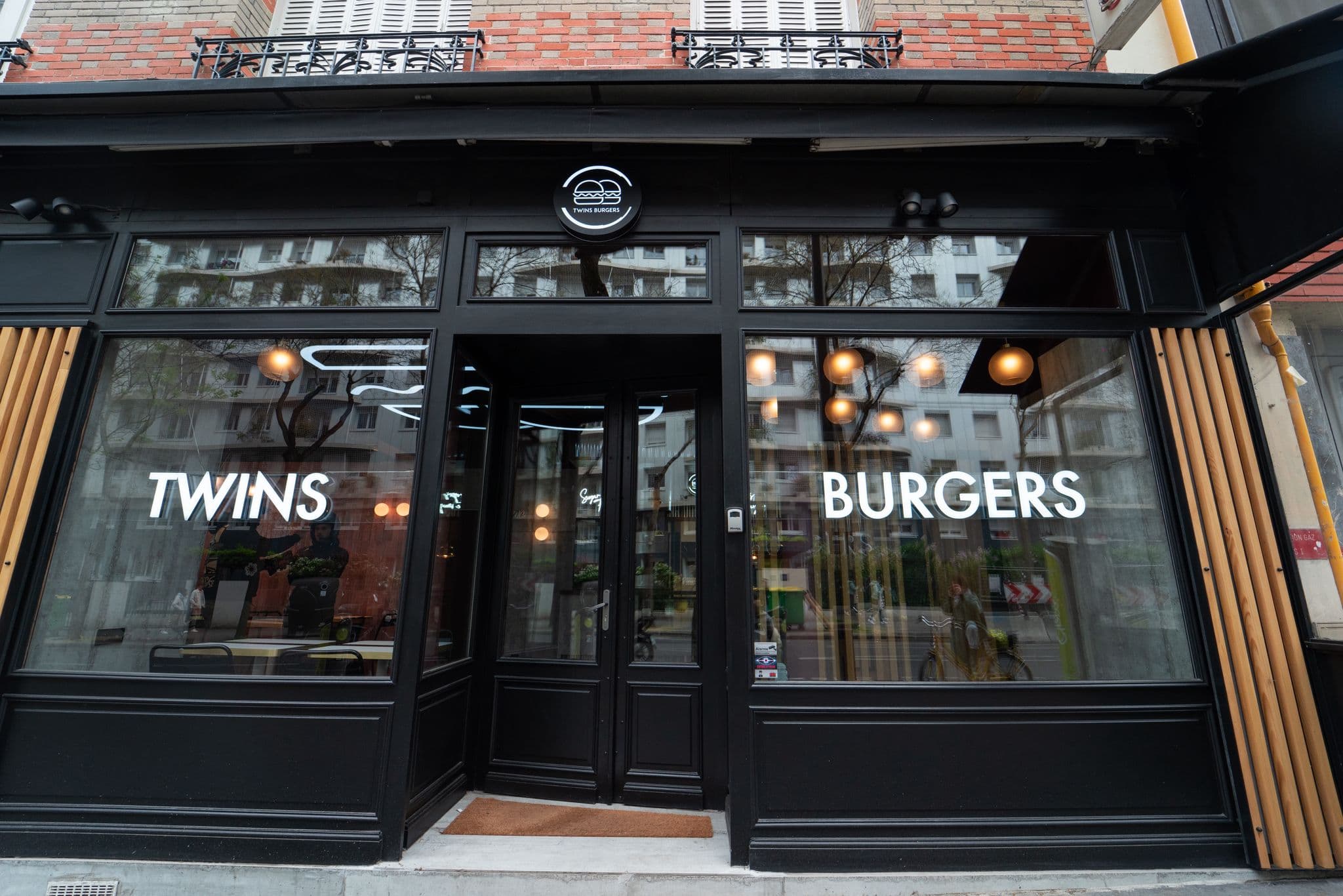 Twins Burgers — Le goût qui fait la différence !